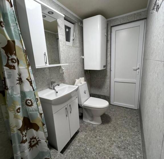 디럭스 4인 룸, готельно ресторанний комплекс кичера