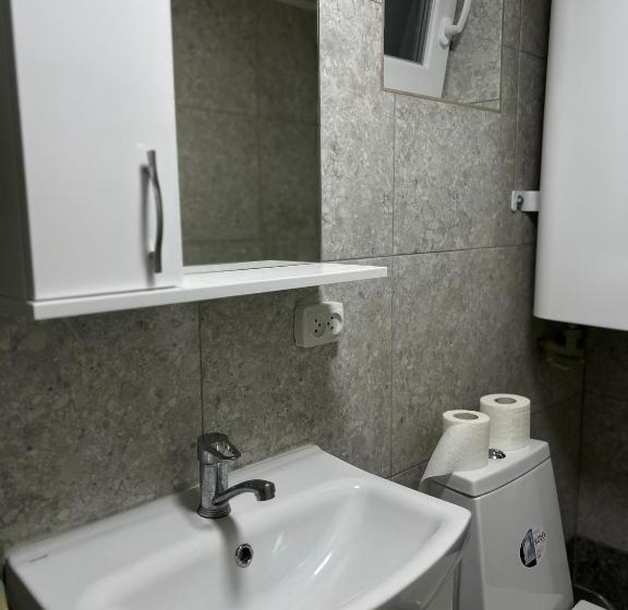 디럭스 4인 룸, готельно ресторанний комплекс кичера