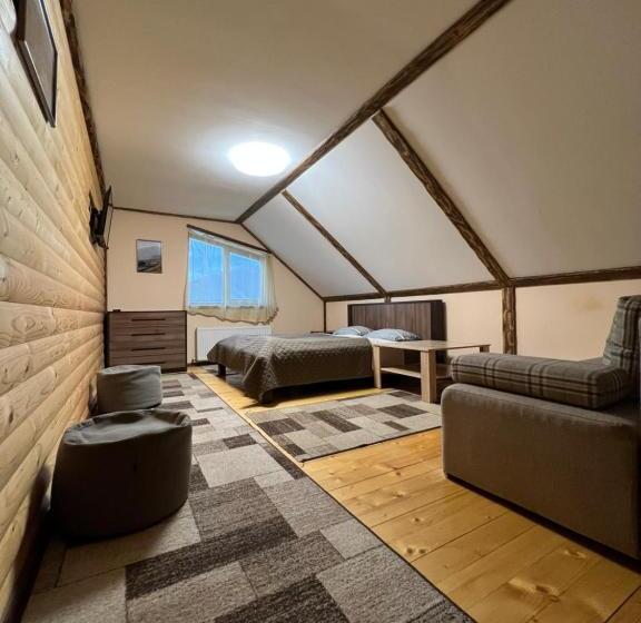 4인용 스탠다드 룸, готельно ресторанний комплекс кичера