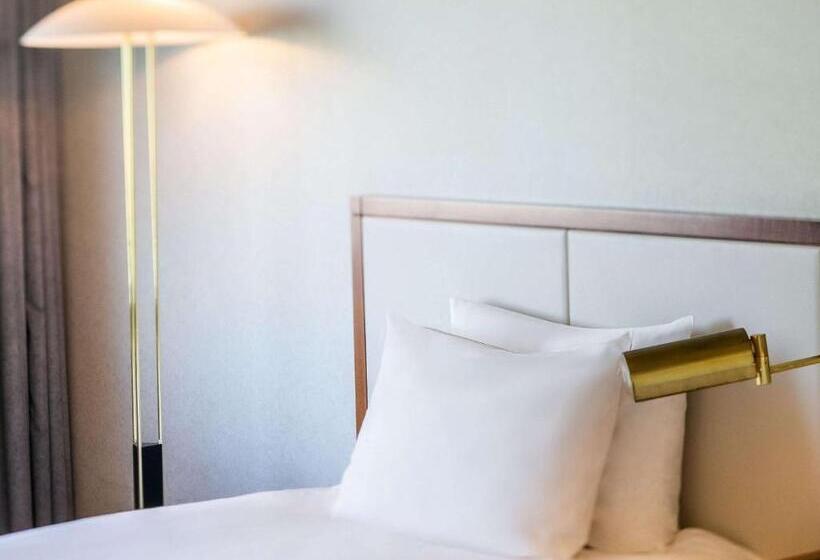 Люкс Повышенной Комфортности, Grand Mercure Lake Biwa Resort & Spa