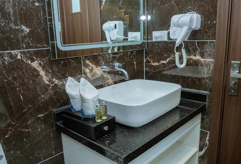 اتاق استاندارد, Royal Dương Nội