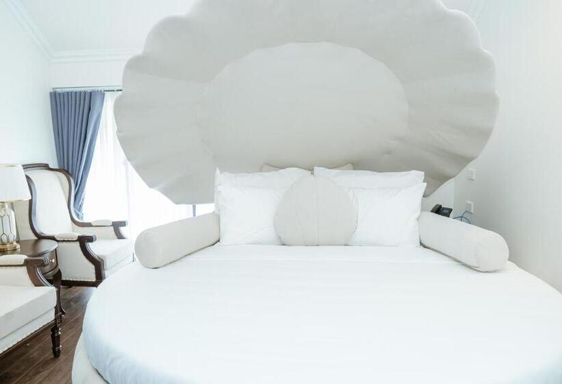 اتاق استاندارد, Royal Dương Nội