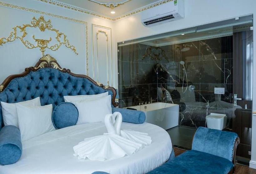 اتاق استاندارد با تخت بزرگ, Royal Dương Nội