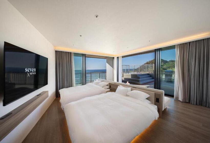 جناح مزود بجاكوزى, Seven X Seven 糸島