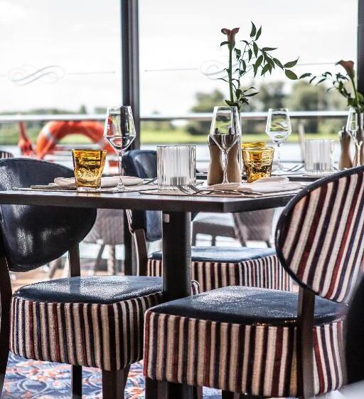 سوییت سوپریور, Ship Ms Oscar Wilde