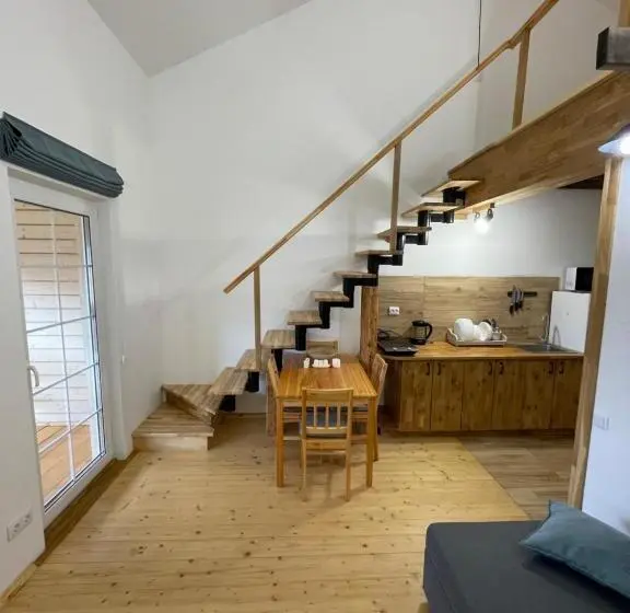 Huoneisto 1 Makuuhuone, Nafta Aparts & Villas