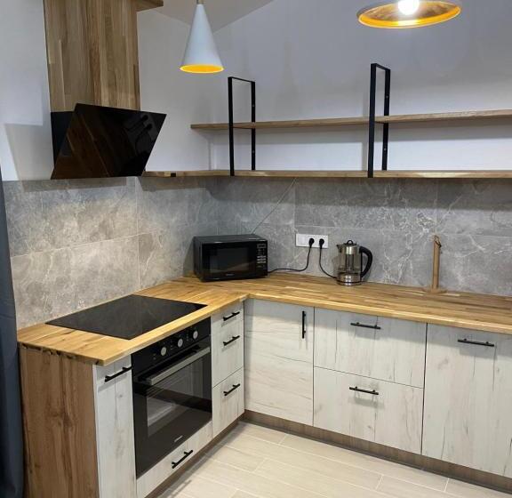 ویلای لوکس 1 خوابه, Nafta Aparts & Villas