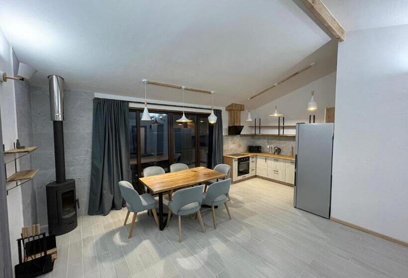 ویلای لوکس 1 خوابه, Nafta Aparts & Villas