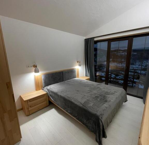 ویلای لوکس 1 خوابه, Nafta Aparts & Villas