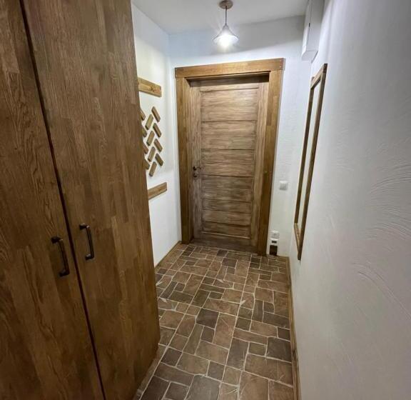 آپارتمان 1 خوابه, Nafta Aparts & Villas