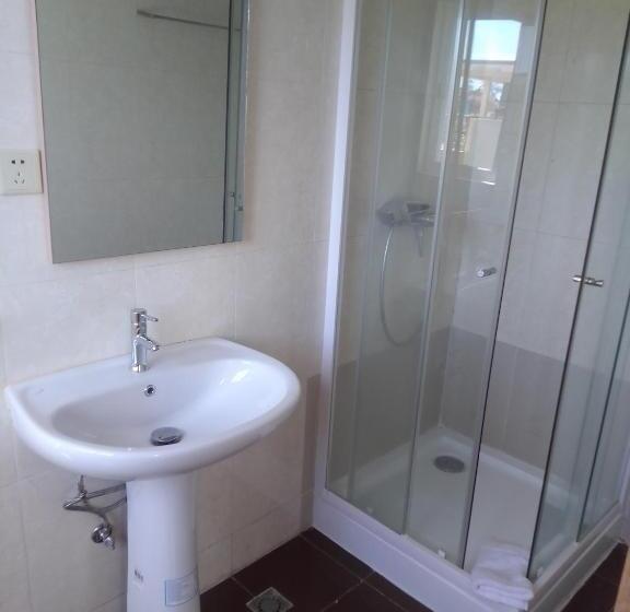 اتاق استاندارد, Hospedaria U