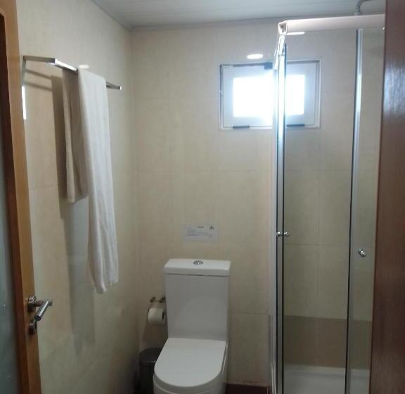 اتاق استاندارد, Hospedaria U