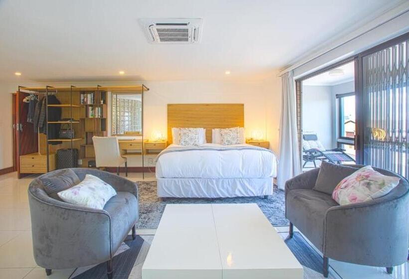 غرفة ديلوكس مزودة بشرفة, Suikerbos Guesthouse