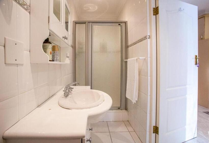 Номер Стандарт, Suikerbos Guesthouse