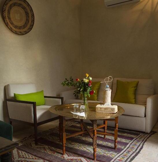 سوییت جونیور, Riad Atrium & Spa