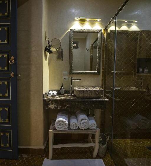 سوییت جونیور لوکس, Riad Atrium & Spa