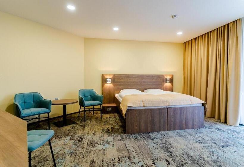 اتاق استاندارد با چشم‌انداز کوهستان, Spa & Wellness Hotel Fitak