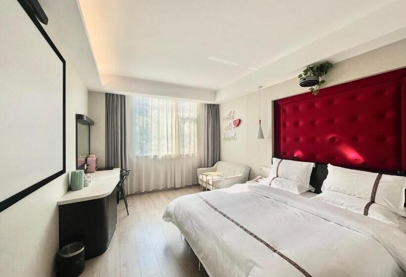 Pokój  Deluxe Łóżko Queen Size, Tianshui Times Hotel Zhangjiagang