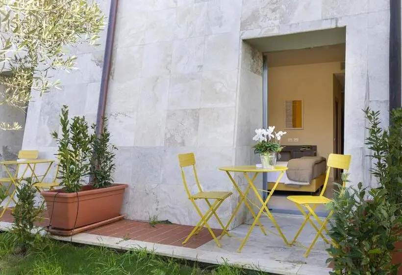 Standard-huone Puutarhanäkymä, Tuscasì Apart