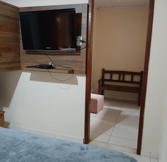 Standard Szoba Erkéllyel, Pousada Dos Olivais