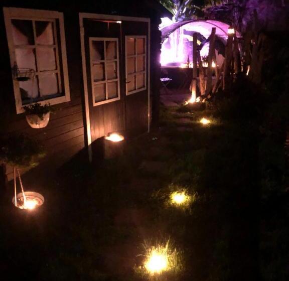 패밀리 방갈로, Maisonnette Rurale De Charme