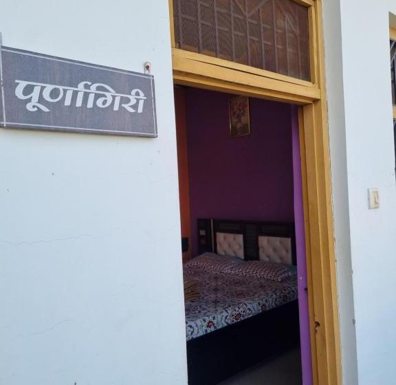 غرفة قياسية, Aastha And Restaurant