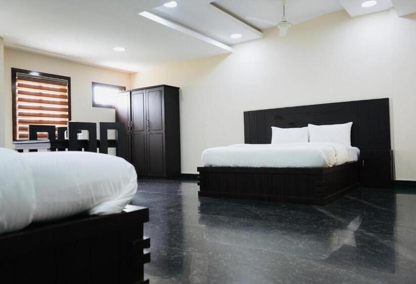 غرفة ديلوكس عائلية, Kalanad Residency