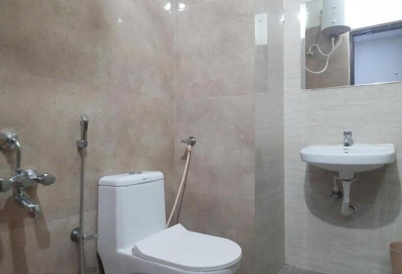 Номер Deluxe, Kumbakonam