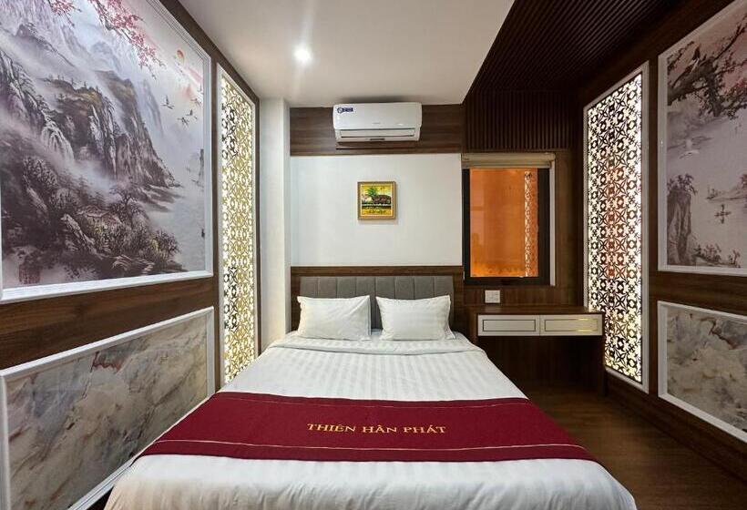 اتاق لوکس, Thien Han Phat