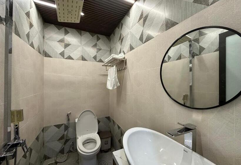 اتاق سوپریور, Thien Han Phat