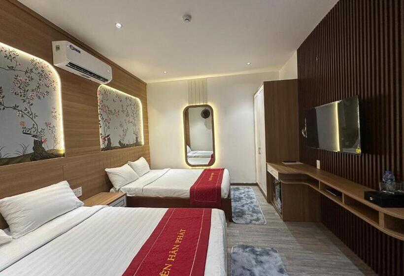 اتاق سوپریور خانوادگی, Thien Han Phat