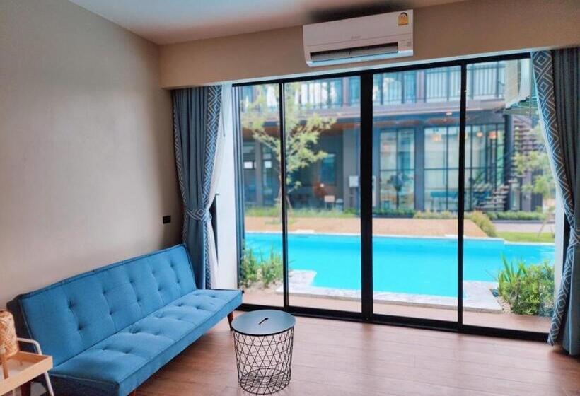 חדר סטנדרט נוף לבריכה, Phu Sakon Ville