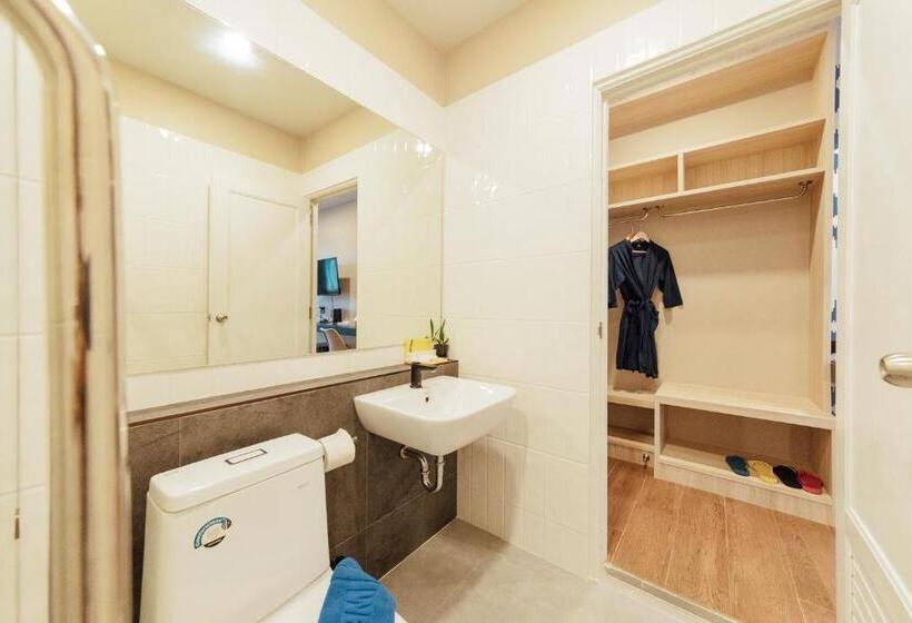 חדר סופריור עם מיטת קינג, Phu Sakon Ville