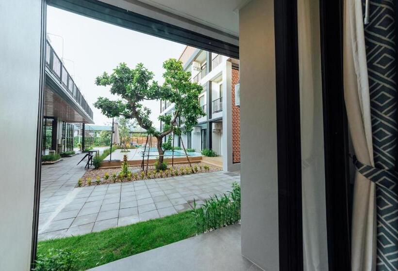Номер Superior Кровать Кинг, Phu Sakon Ville