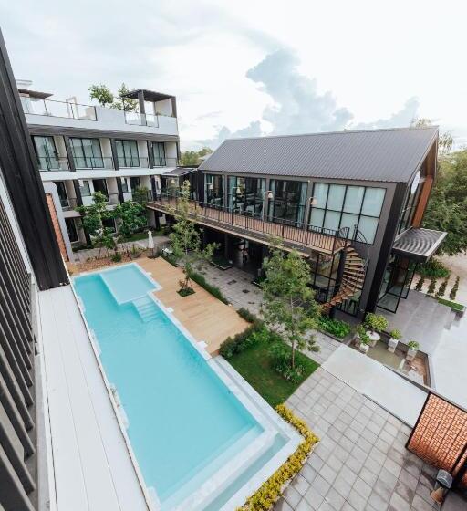 חדר סטנדרט לשלושה, Phu Sakon Ville