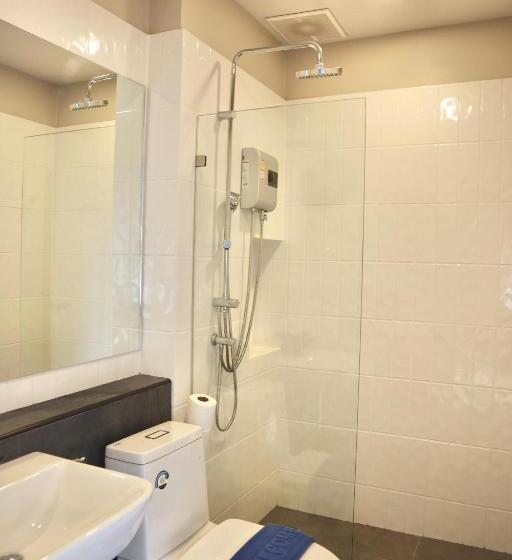 חדר סטנדרט לשלושה, Phu Sakon Ville