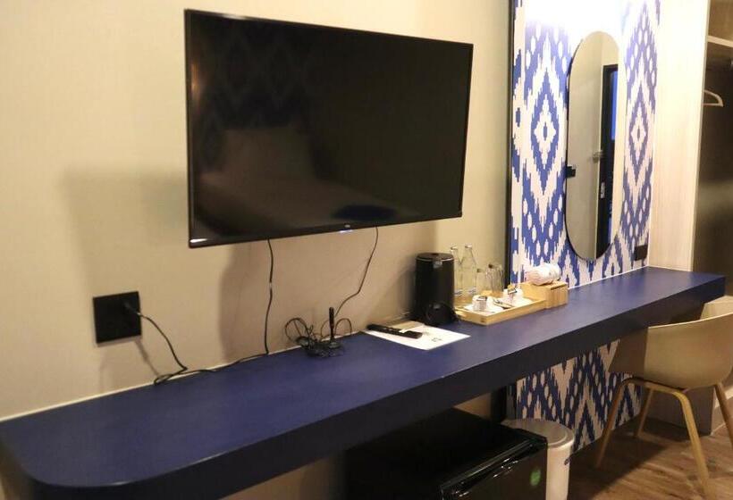 חדר סטנדרט לשלושה, Phu Sakon Ville