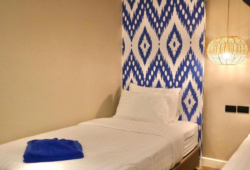 חדר סטנדרט לשלושה, Phu Sakon Ville