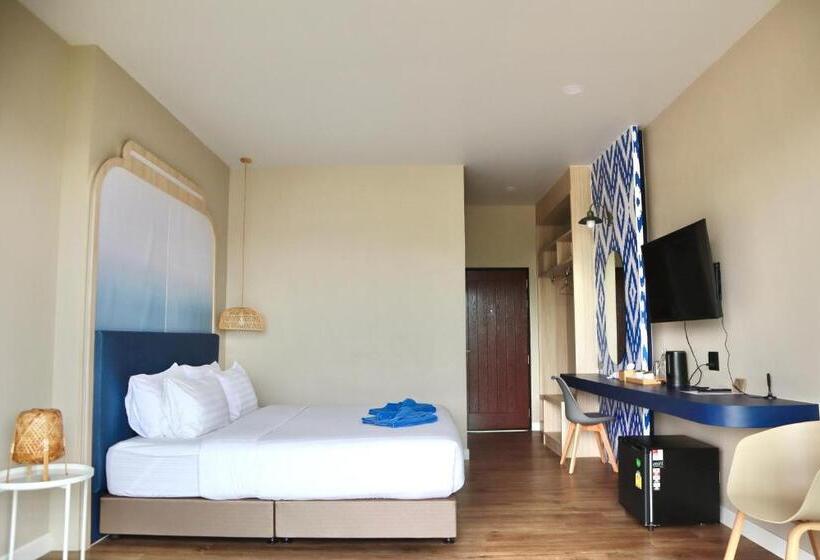 חדר סטנדרט יחיד עם מרפסת, Phu Sakon Ville