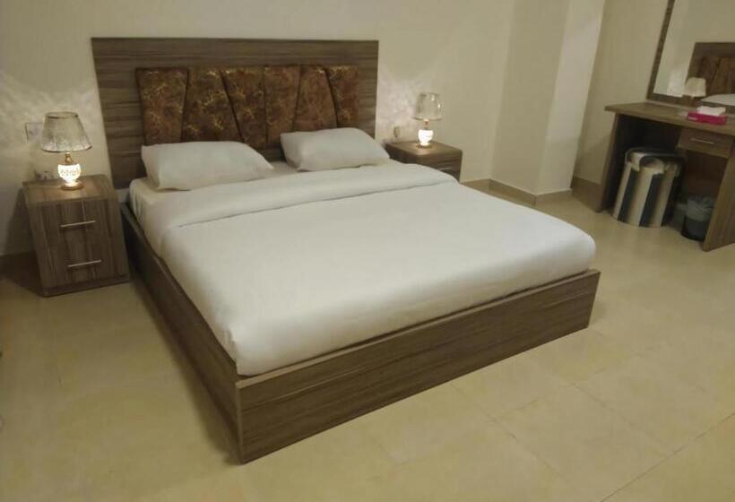 اتاق لوکس یک تخته, Rayan