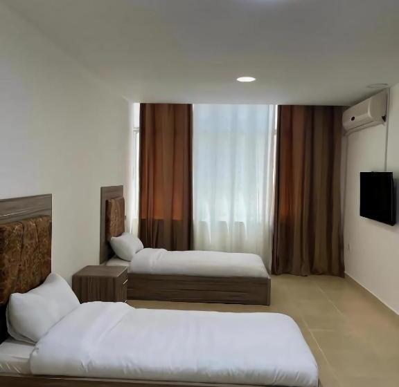 اتاق لوکس سه تخته, Rayan