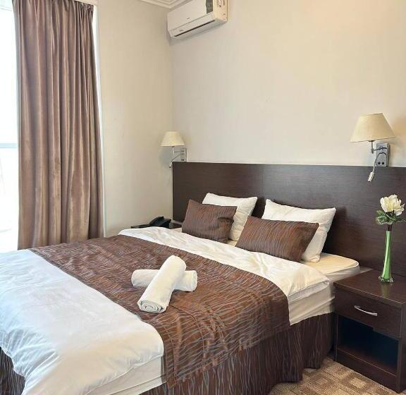 اتاق اکونومی, Tanzharyk