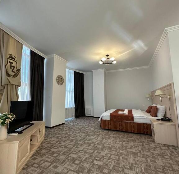 مجموعه ویستا شهر, Tanzharyk