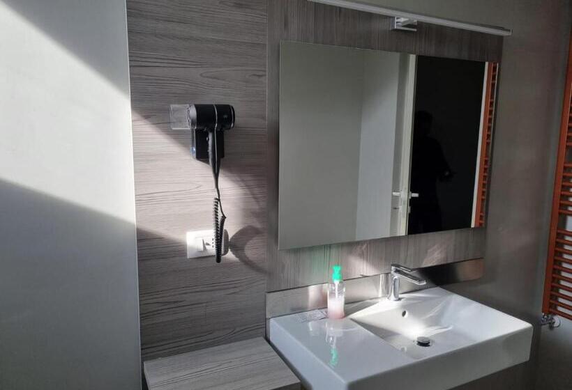 غرفة قياسية مزوَّدة بجاكوزي, Vespasiano Resort & Spa