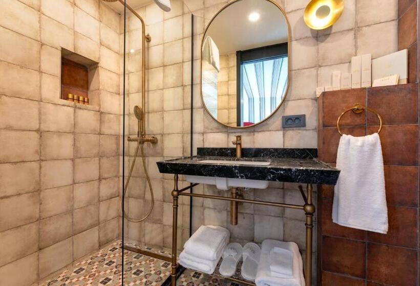 اتاق لوکس, Khai Hotel Karaköy