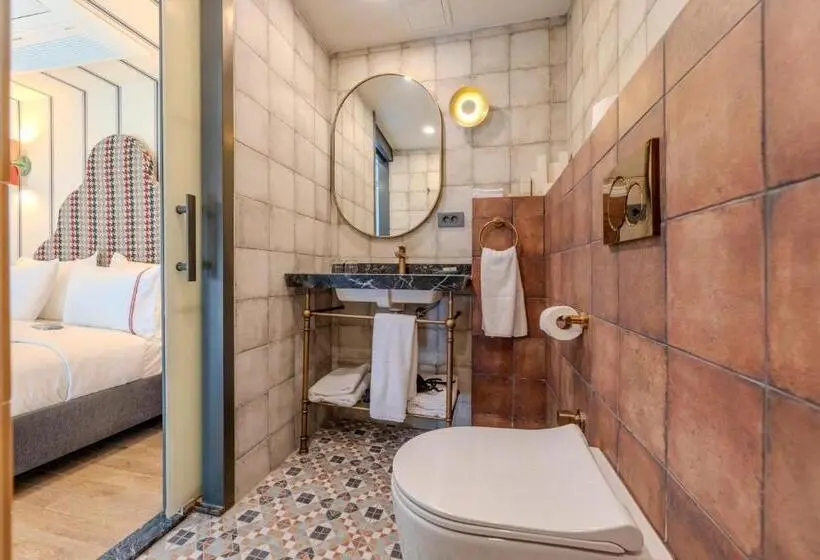 キングサイズベッドのスイートルーム, Khai Hotel Karaköy