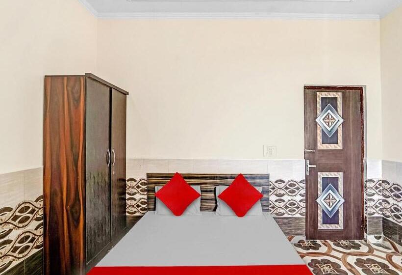 חדר קלאסי לשלושה, Oyo Flagship Da Urban Hotels & Restaurant