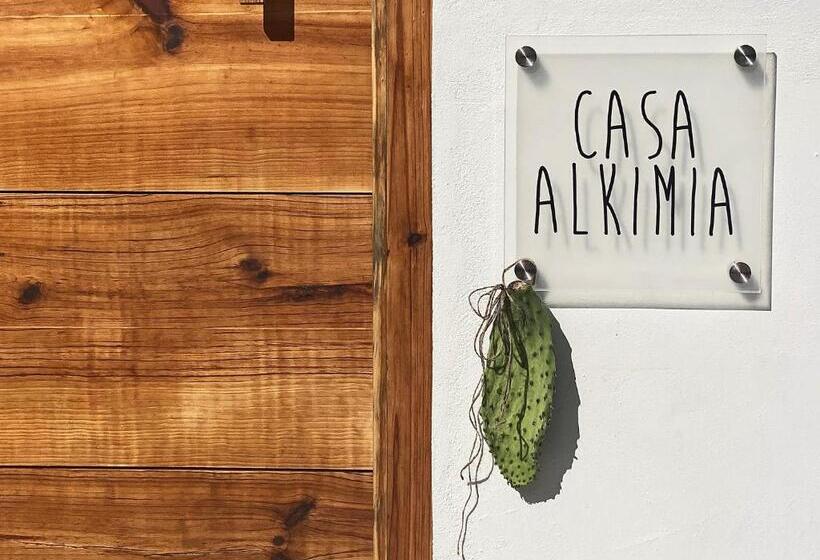 سوییت با چشمانداز دریا, Casa Alkimia Town