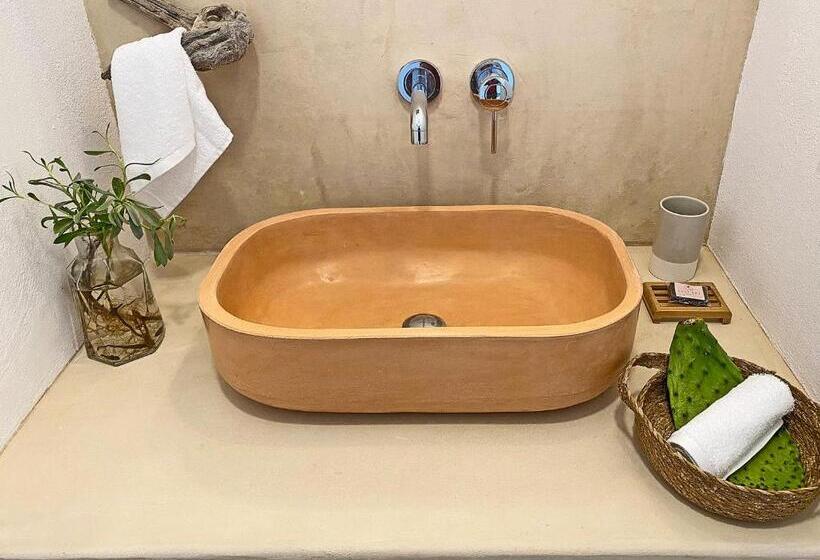 سوییت با چشمانداز دریا, Casa Alkimia Town