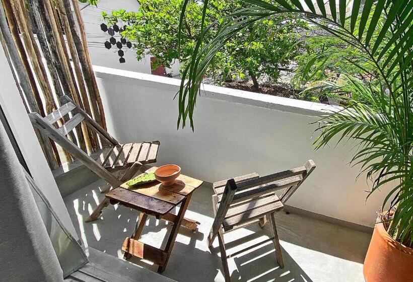 اتاق استاندارد با بالکن, Casa Alkimia Town